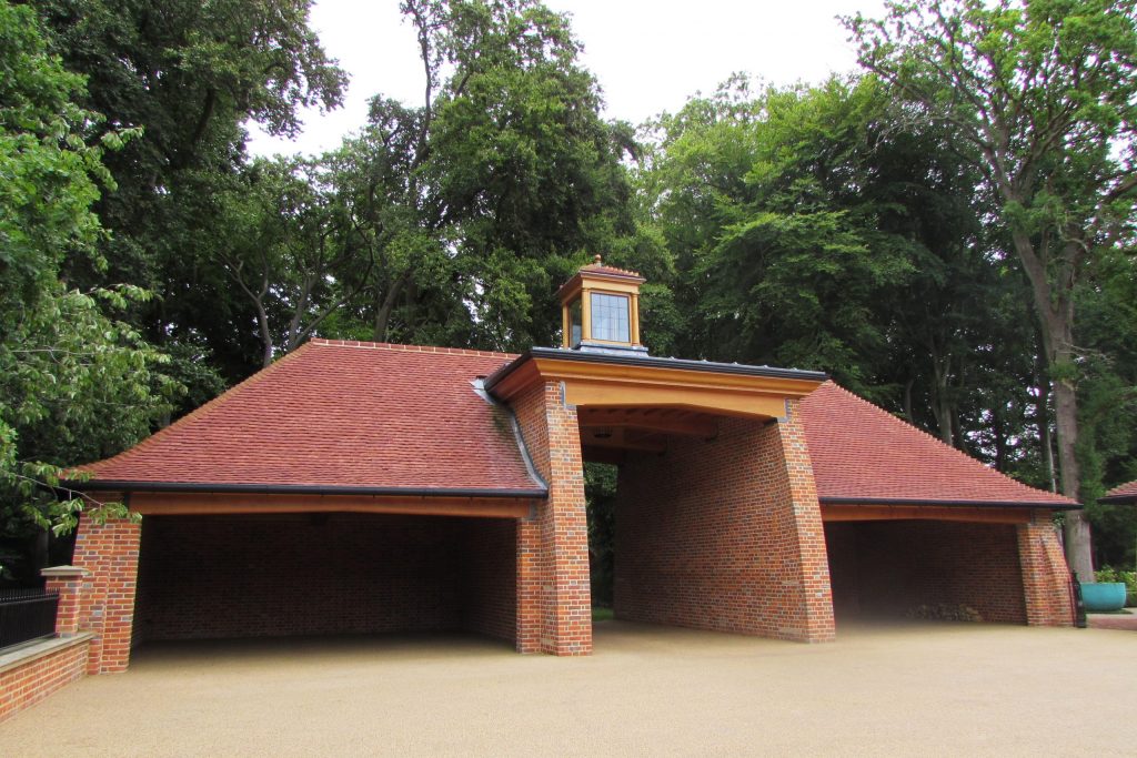 Brick and Oak Gatehouse on Estate in Oxfordshire