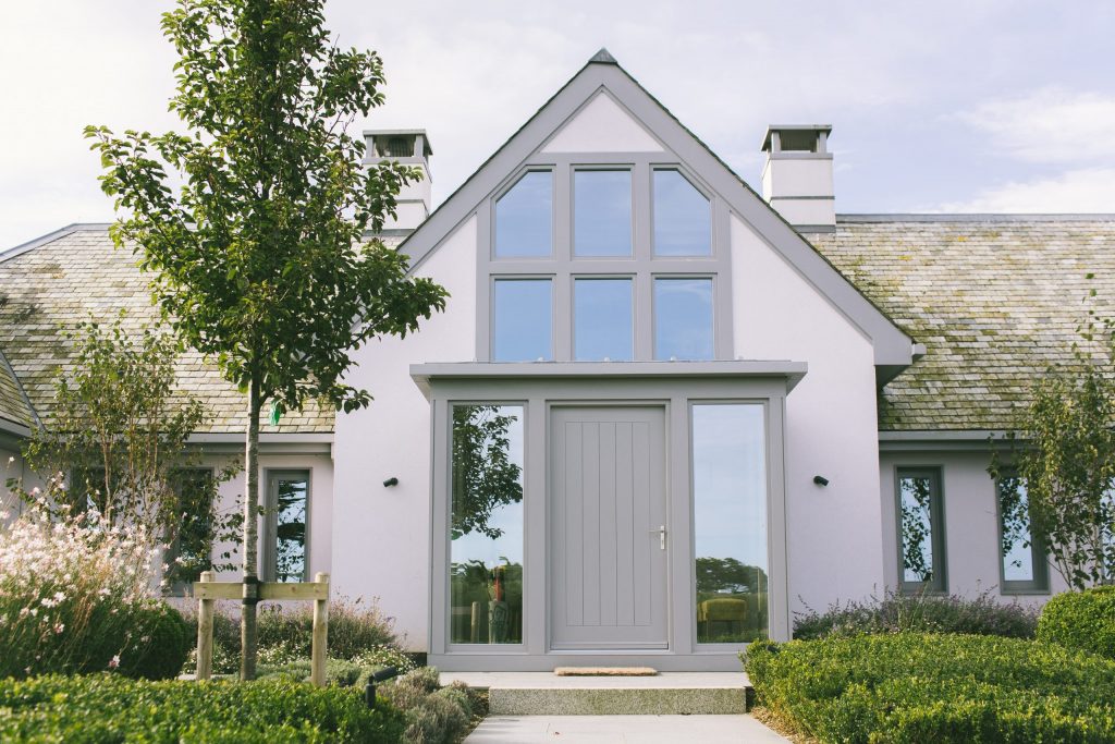 New Country House in Cornwall Classically proportioned new contemporary house