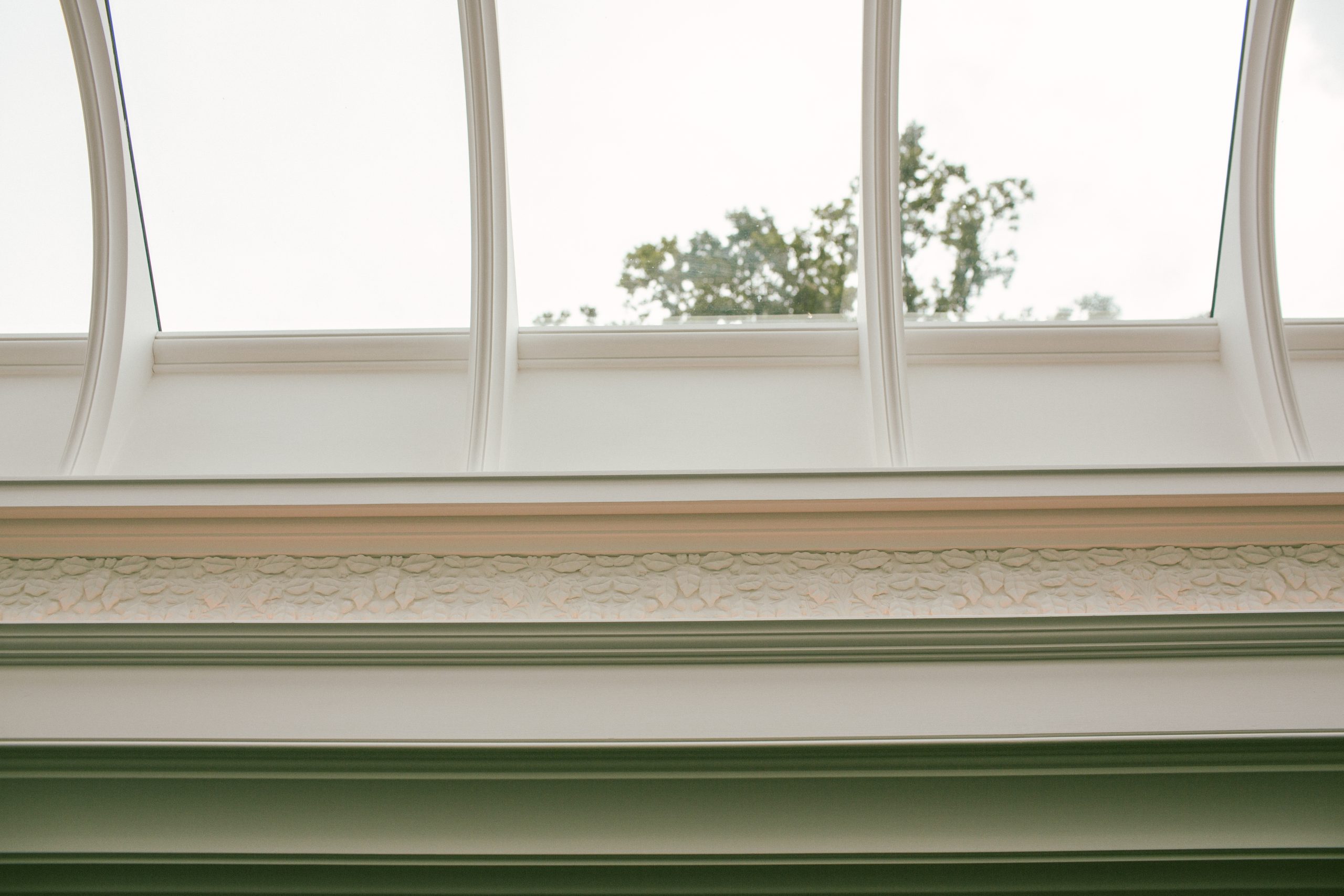 Plaster frieze wall decoration Traditional ribbed roof light with plasterwork decoration