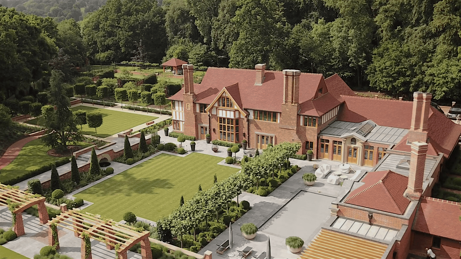 English country manor estate entrance gatehouse